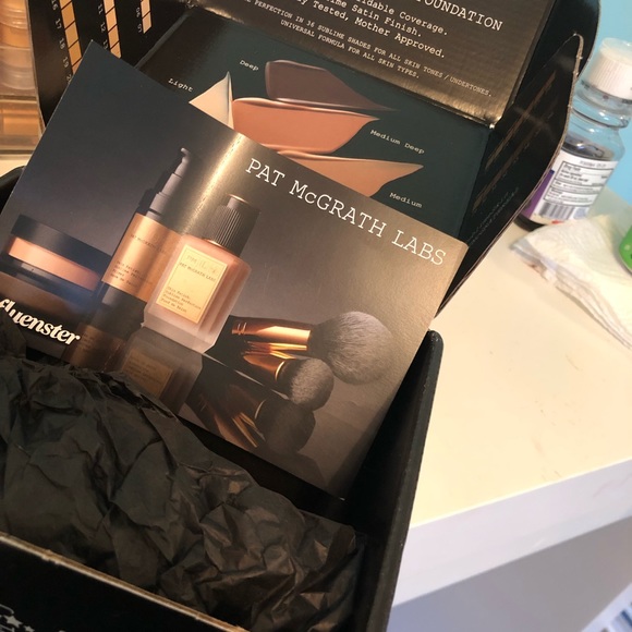 Sold 🤭 - Picture 7 of 7